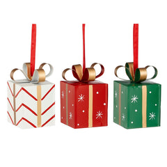 Ornament present red white green 3 assorted - l6xw6xh8,5cm