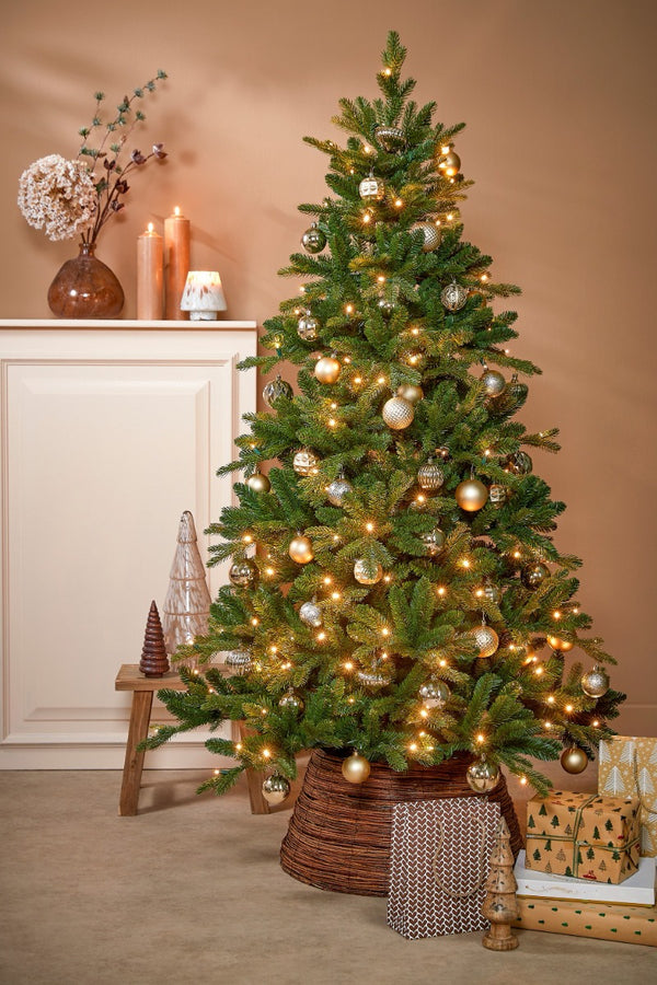 Brown Colour Tree Skirt (55cm)