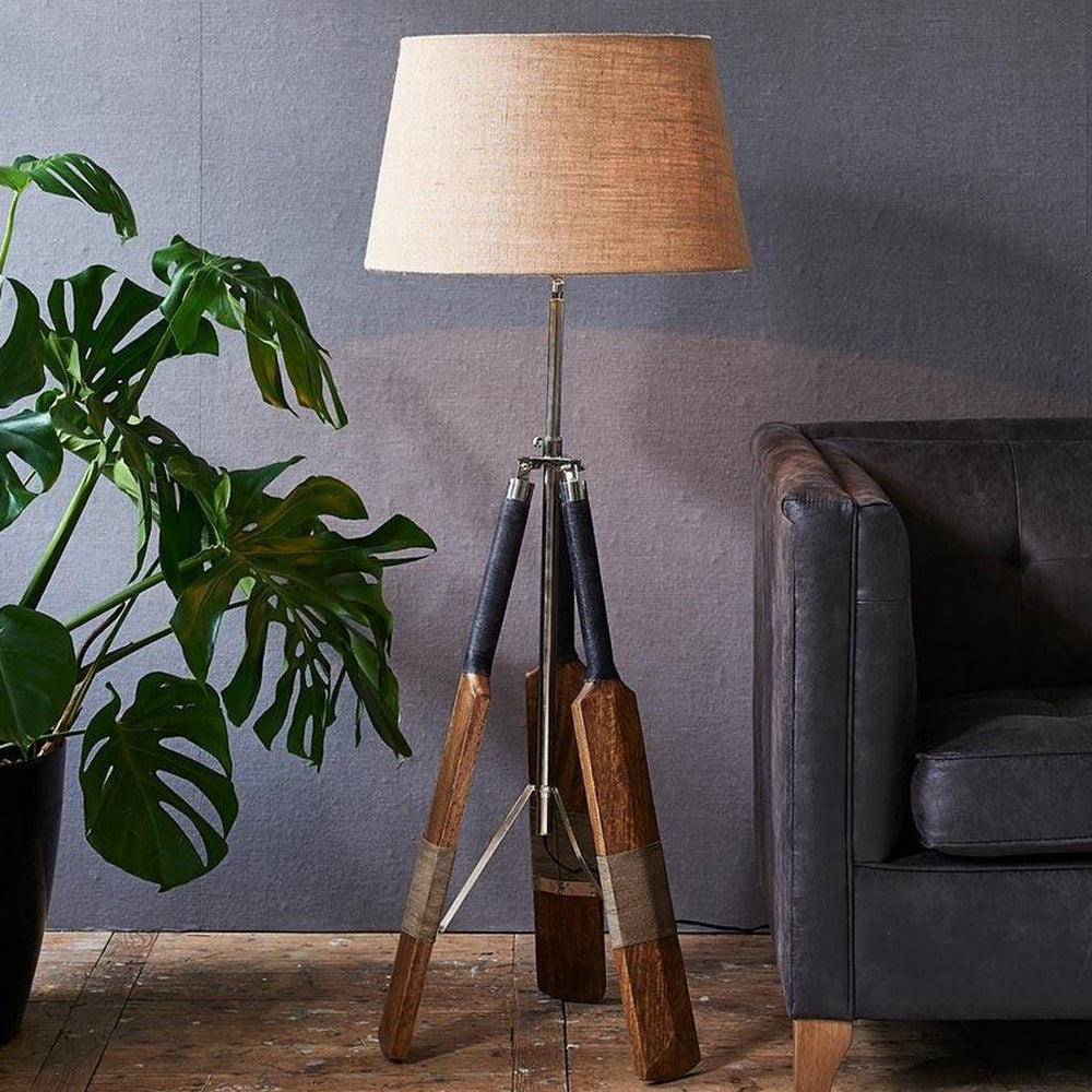 RM Cricket Match Lamp Base