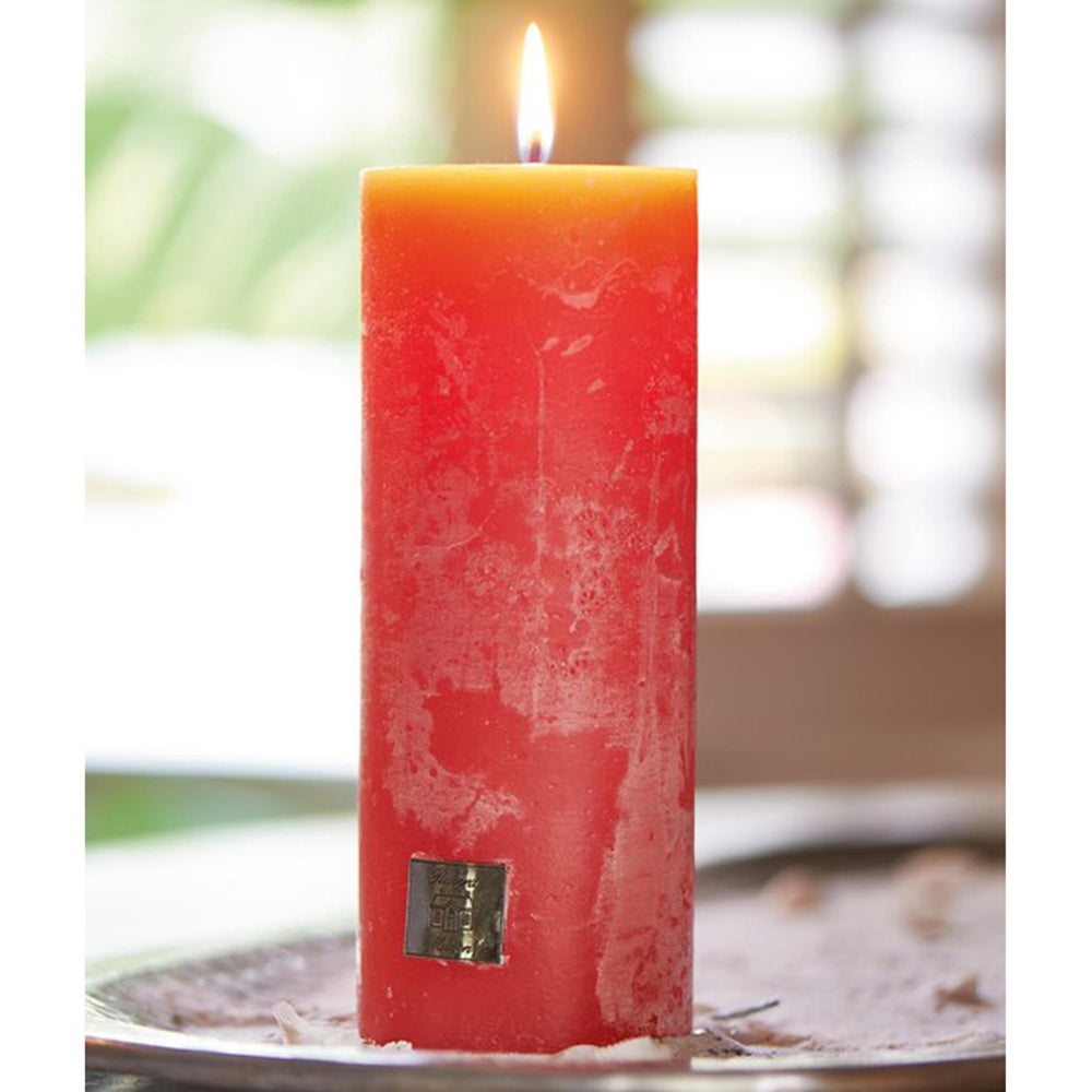 RM Coral Candle (18 cm)