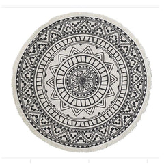 White & Black Round Cotton Poly Carpet