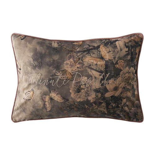 RM La Belle Epoque Pillow Cover (65 cm)