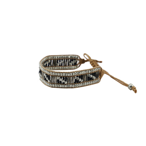 Bracelet in black & gold color