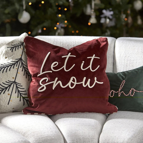 RM Let it snow pillow cover 50x50
