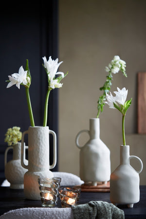 Otaru Cream Ceramics Deco Vase (21cm)