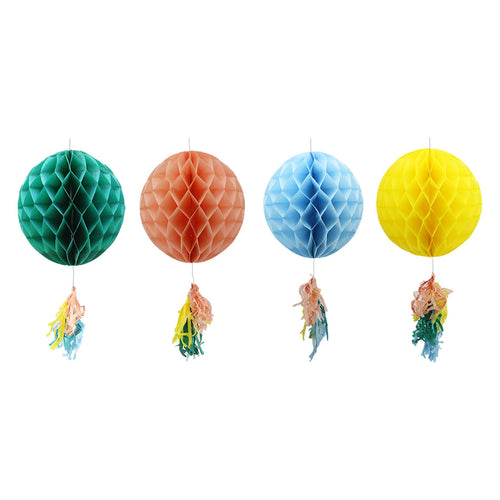 Paper honeycomb with tassel