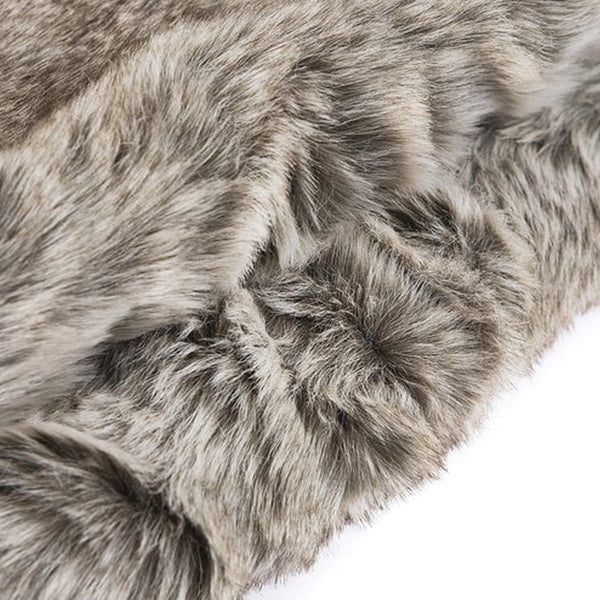 Silver Fox Fur Plaid (140x180cm)